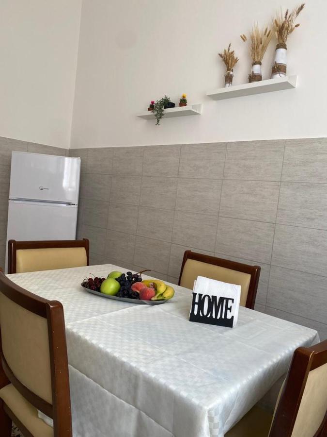 Casa Di Glory Apartment ตราปานี ภายนอก รูปภาพ